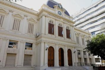 UNLP: ingreso para mayores de 25 años sin título secundario