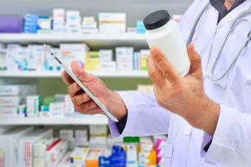 Cambio en el horario vespertino de atención al público en farmacias de Henderson